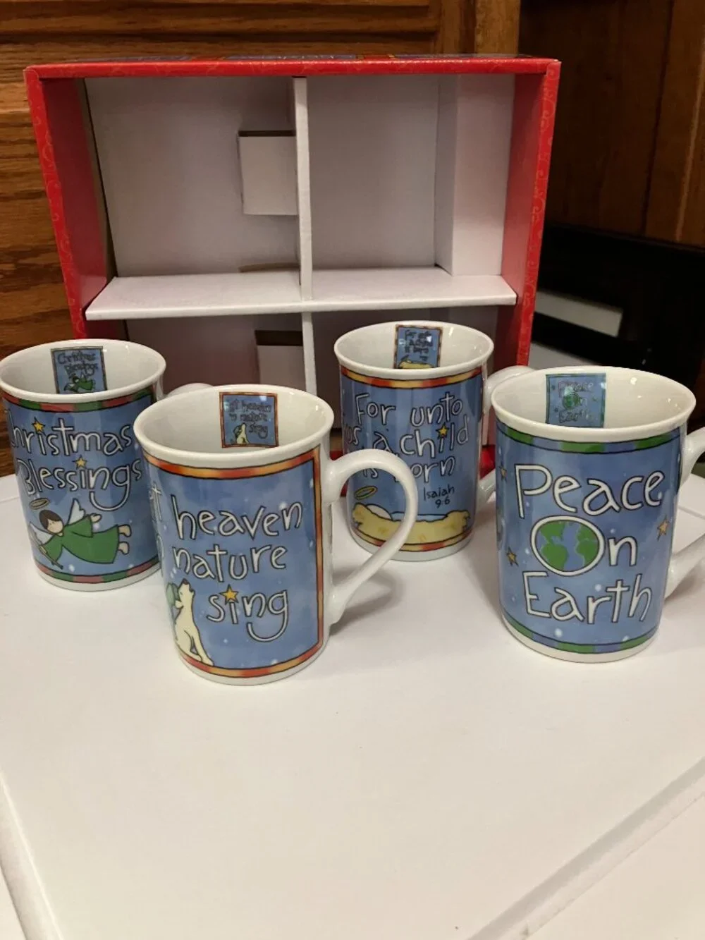 EIGHT Christmas Mugs Brand New in Box TWO boxes of 4 Cups
